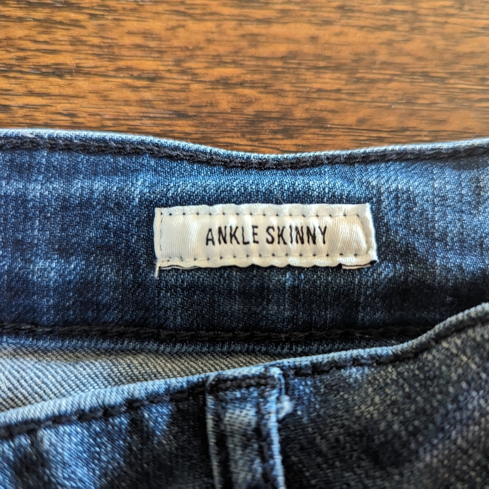 William Rast Dark Blue Cropped Jeans with Fringe - Picture 5 of 7